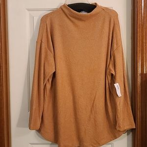 Old Navy mock neck sweater. NWT. Camel color. Xxl
